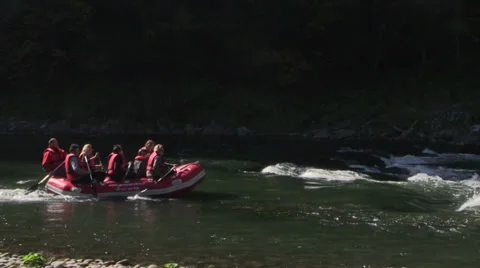 Rafting on the pontoon Stock Footage 32595108