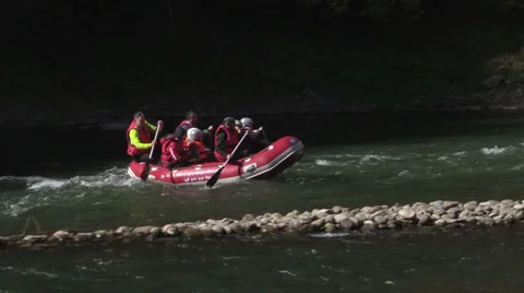Rafting on the pontoon Stock Footage 32595112