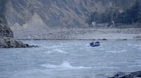 Rafting on rapids of the Ganges river Stock-Footage 58399994