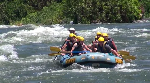 Rafting in rough waters the White Nile, Uganda Stock Footage 44333697