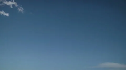 Ragged Air Stock Footage 54747998