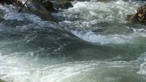 Raging mountain river close-up. 動画素材 180957016