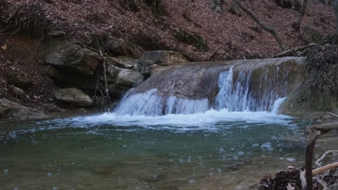 A raging mountain river in close-up. Video stock 231240778