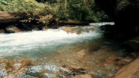 Raging mountain river Video stock 95173403