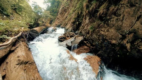 Raging mountain river Video stock 95232230