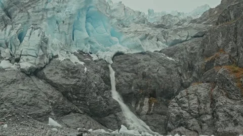 Raging Mountain Stream Cascading Over Rocks Video stock 315098451