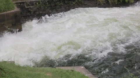 Raging river Video stock 23017075