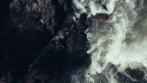 Raging River 動画素材 88980220