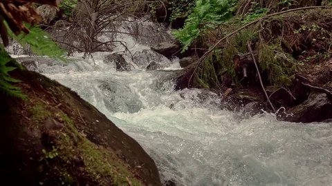 Raging river in mountain Stock-Footage 111485183