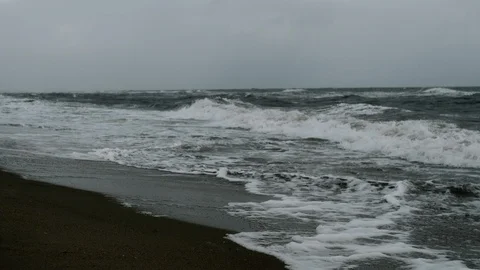 Raging Waves in overcast weather Stock Footage 107990237