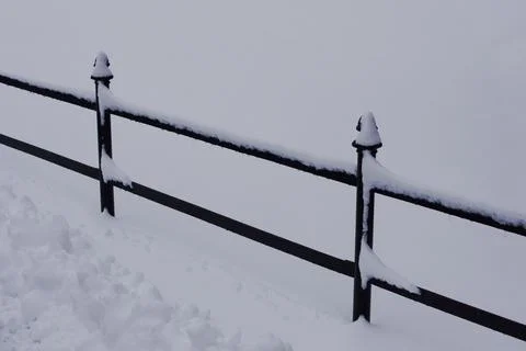 Railing and snow Stockfoto's