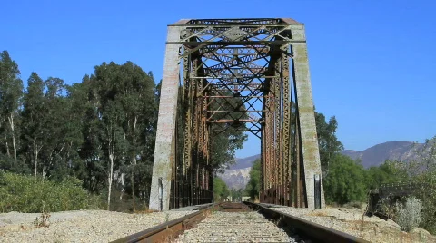 Railroad bridge 库存影片 792601