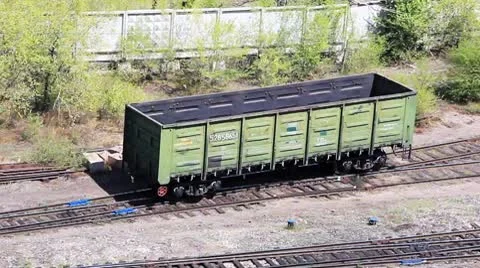 Railroad freight wagon going down on the switchyard 库存影片 8849210