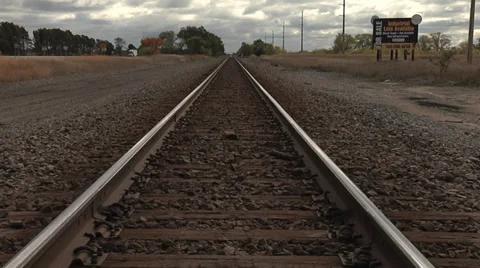 Railroad tracks Видео 36806712
