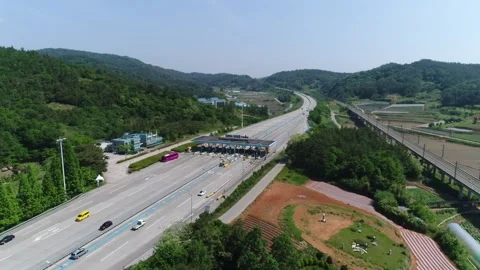 The railway over the river with forest 스톡 동영상 303882650