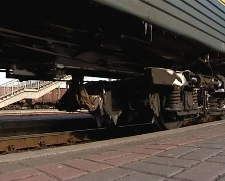 Railway station Vídeo Stock 10799116