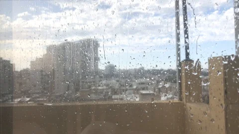 Rain 2 動画素材 117827115