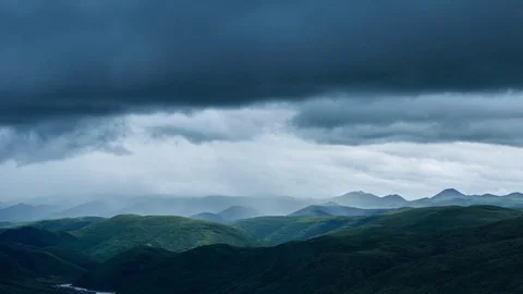 The rain is about to come 2 Stock Footage 83989123