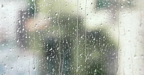 Rain and drips on the window Vídeo Stock 134486154