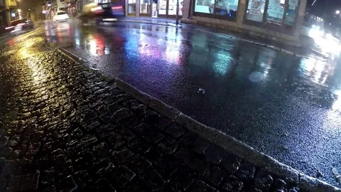 Rain and night 库存影片 81411812