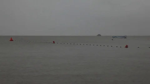 The rain and wind of the sea Stock-Footage 71572825