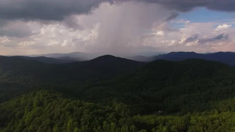 Rain cloud over beautiful mountain vista outside of Asheville, North Carolina Stock Footage 134629499