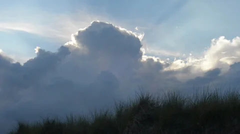 Rain clouds at Baltic Sea beach 動画素材 37211673
