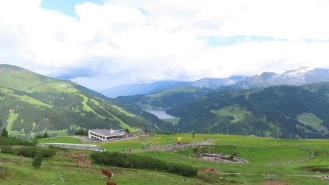 Rain clouds coming up Isskogel mountain peak in Tirol Austria 스톡 동영상 114117783