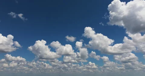 Rain clouds forming on blue Florida sky. Colorful summer skyscape Video stock 285118108