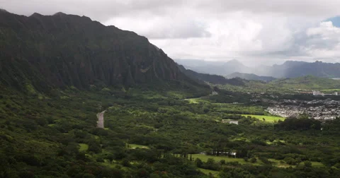 Rain Clouds in Motion: Nu'uanu Pali Lookout Timelapse Stock Footage 42534574