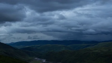 The rain is coming soon 1 Stock Footage 83991048
