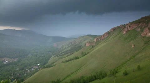 Rain is comming Stock Footage 50847202