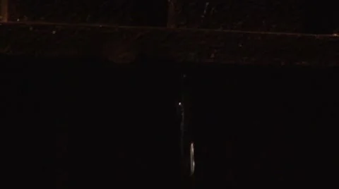 Rain dripping from the eaves above terraces due to lightning 動画素材 41065352