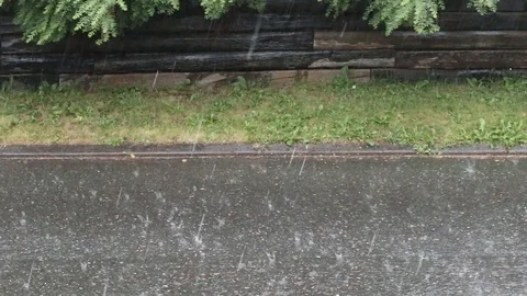 Rain drop down on street in rainy day 스톡 동영상 111623965