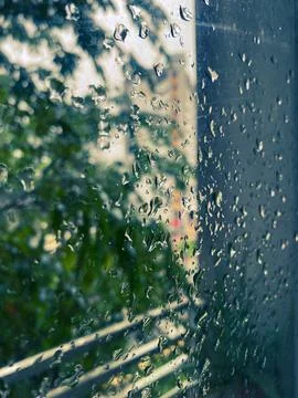 Rain drop from the window 库存照片