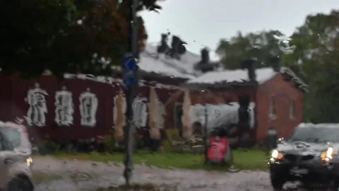 Rain drops on car window Stock-Footage 203942740