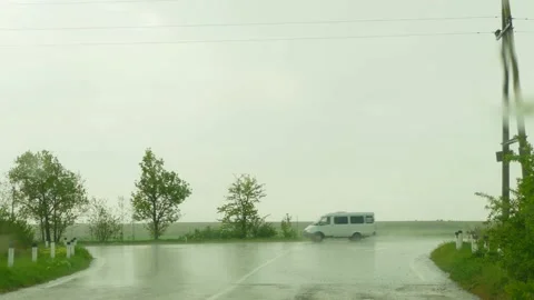 Rain drops fall on the windshield Stock-Footage 95388782