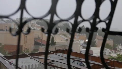 Rain Drops On A Railing Vídeo Stock 88967794