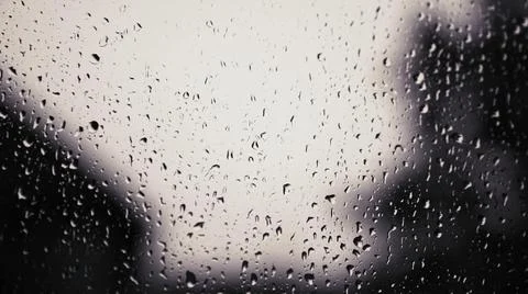 Rain Drops On Window. Atmospheric Effect With Raindrops Foto stock