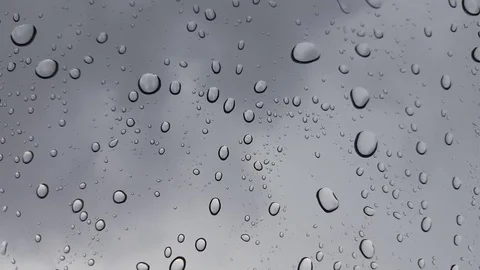Rain drops on a window 스톡 동영상 73685387