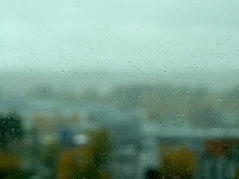 Rain drops on window Stockfoto's