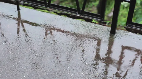 Rain falling on a terrace Video stock 39096342