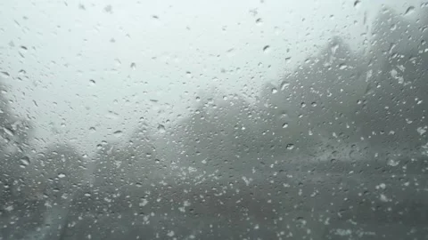 Rain Mixed With Snow On Car Windshield In A Gloomy Day Vídeos de archivo 150539290