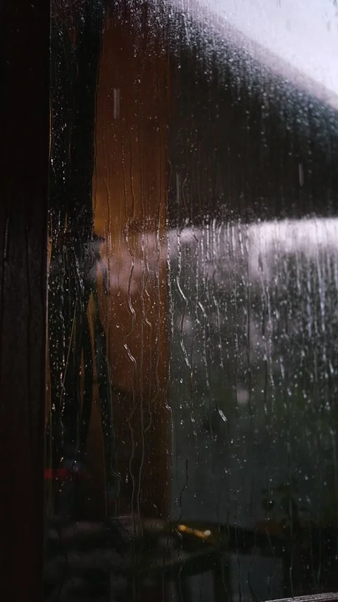 Rain pounding on window glass, rainstorm, rainy season, sadness, relaxation Stock Footage 281141324