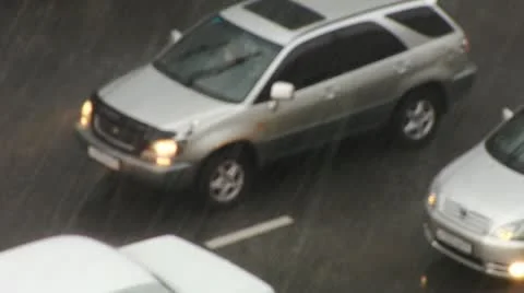 Rain road Vídeo Stock 10915289