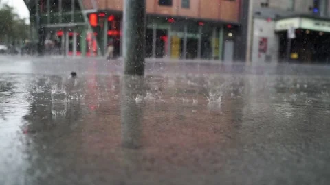 Rain in slow motion Video stock 159257784