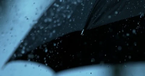 Rain slow motion umbrella Video stock 84466221