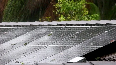 Rain on solar panels Video stock 168722794