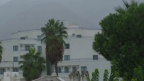 Rain in a tourist town Video stock 226938100