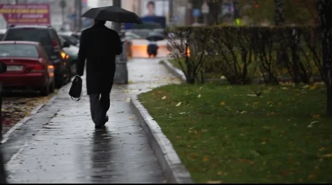 Rain in town Stock Footage 901980